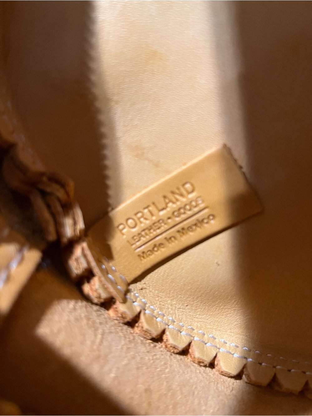 NEW Portland Leather Round Crossbody Bag - Sunflower - Picture 3 of 7